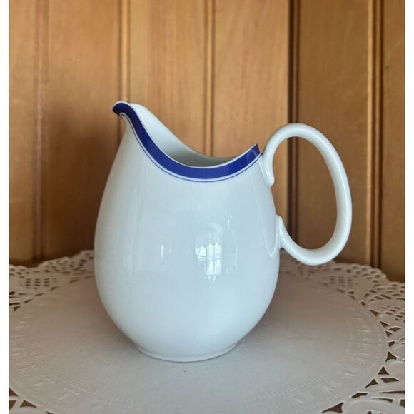 Vintage Porcelain Creamer Blue White MCM Thomas China Germany - Picture 1 of 7